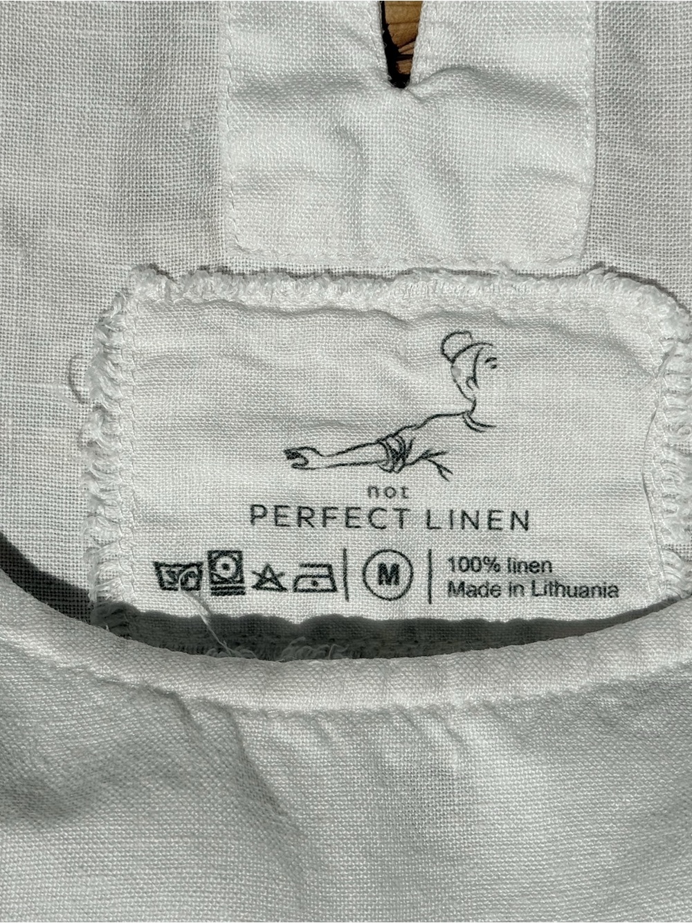 Hand-Embroidered NotPerfectLinen Bay Top - Picture 3 of 8